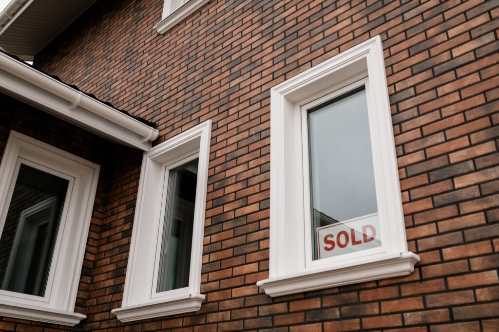 Minnesota Real Estate Holds Steady as September Rates Rise